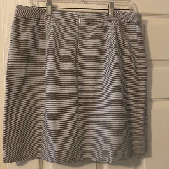 The Limited Light Gray Striped A-Line Skirt - Picture 3 of 3